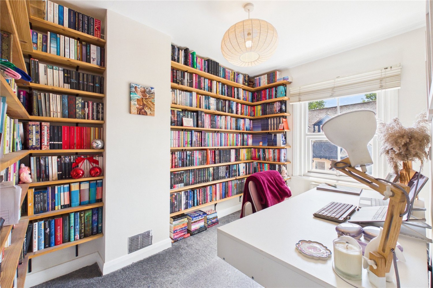 Theale, Reading, Berkshire