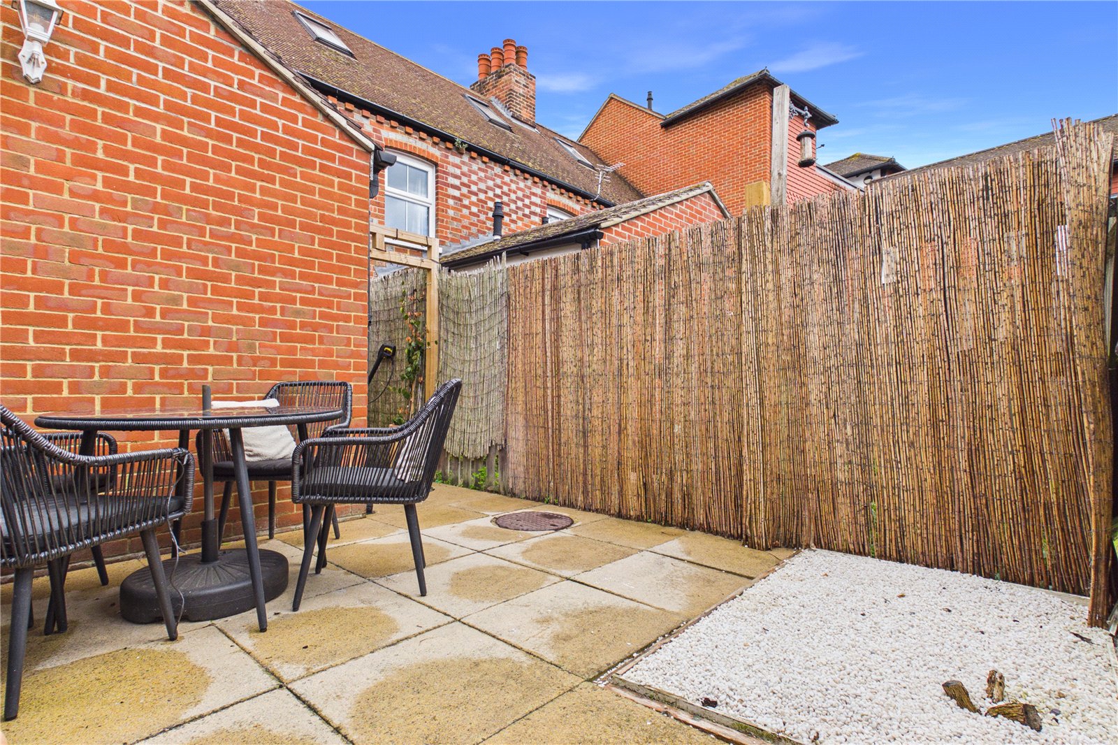 2 bedroom House for sale in Theale, Reading, Berkshire