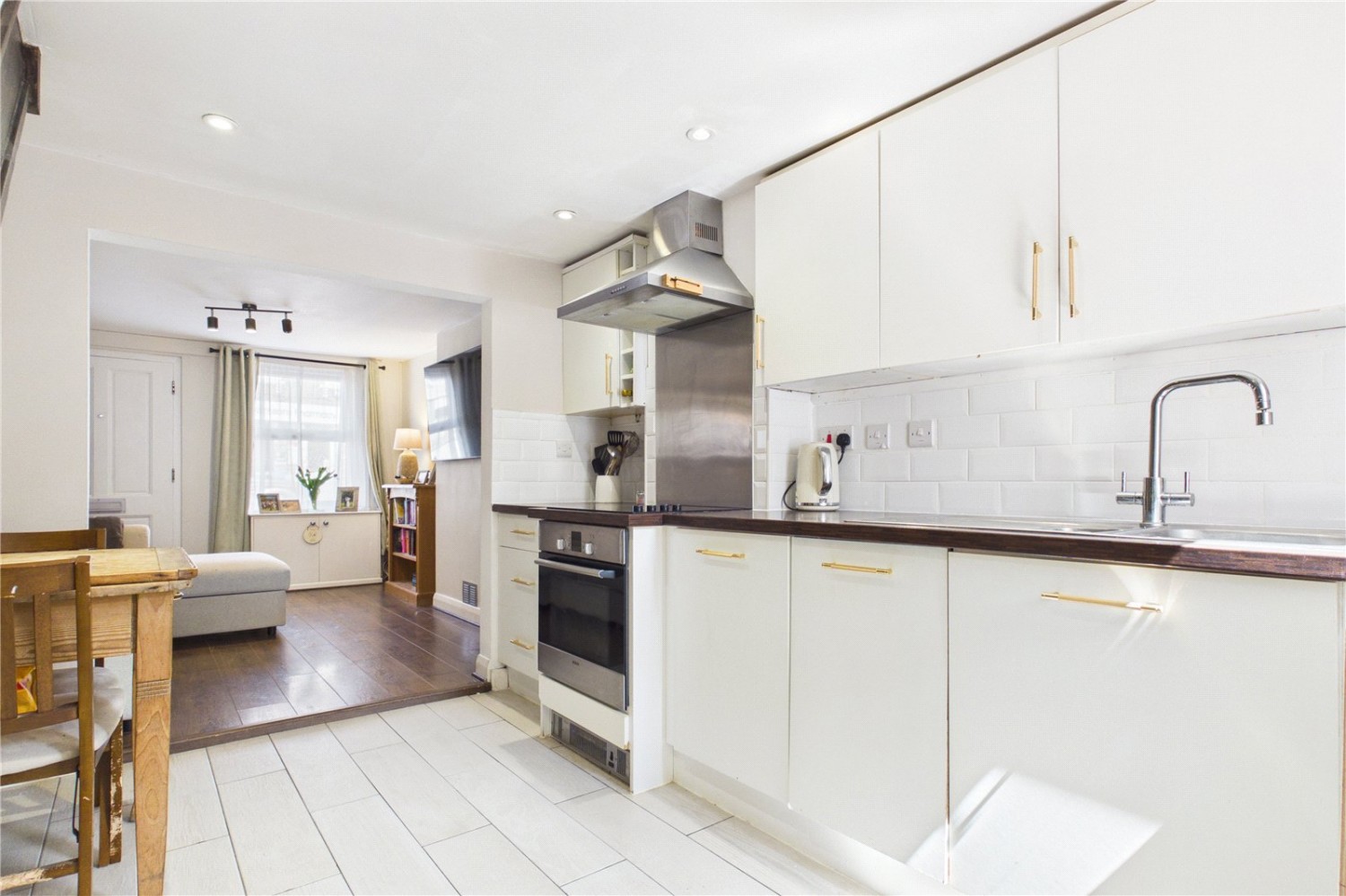 Theale, Reading, Berkshire