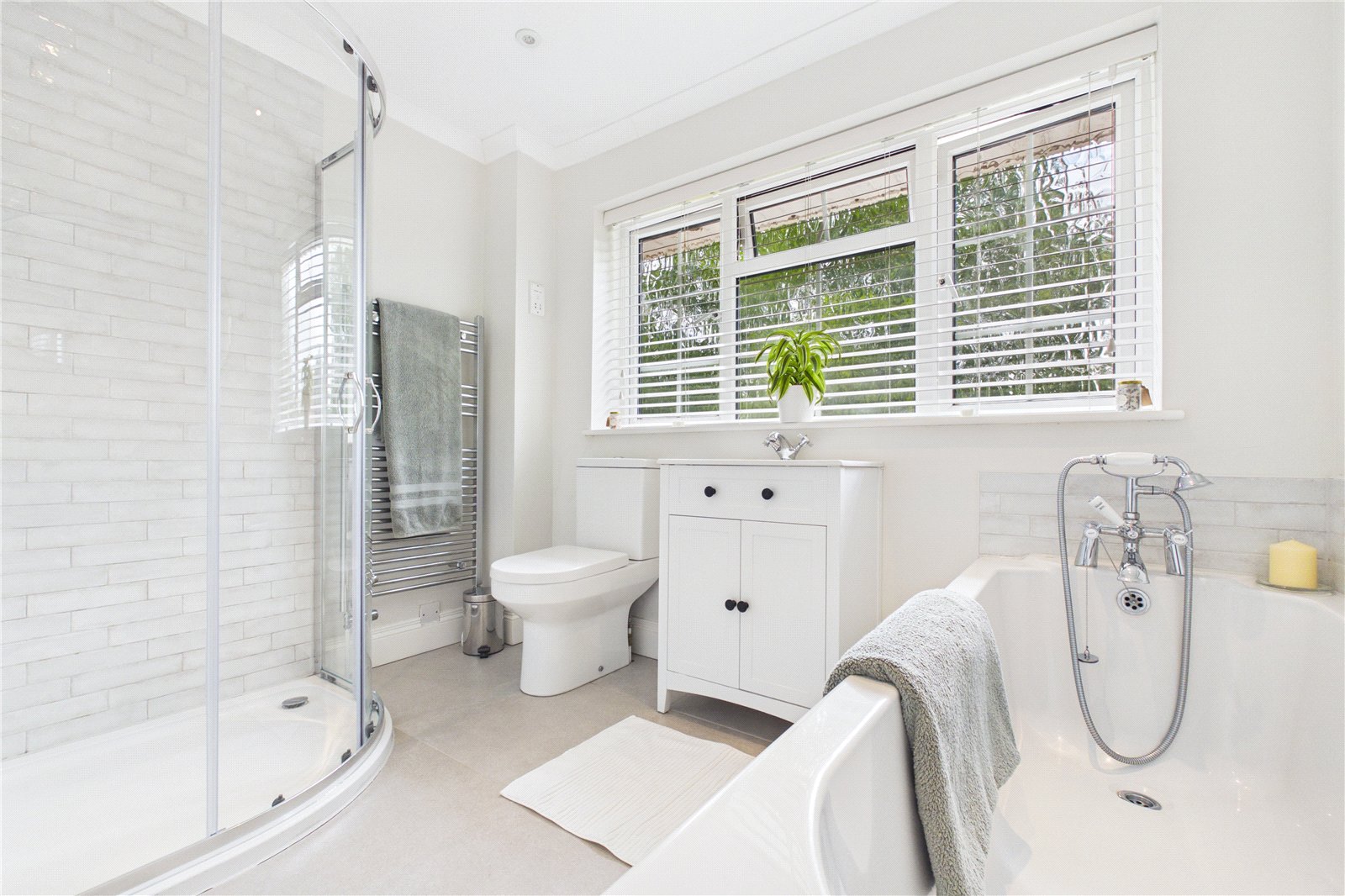 4 bedroom House for sale in Goring, Reading, Oxfordshire