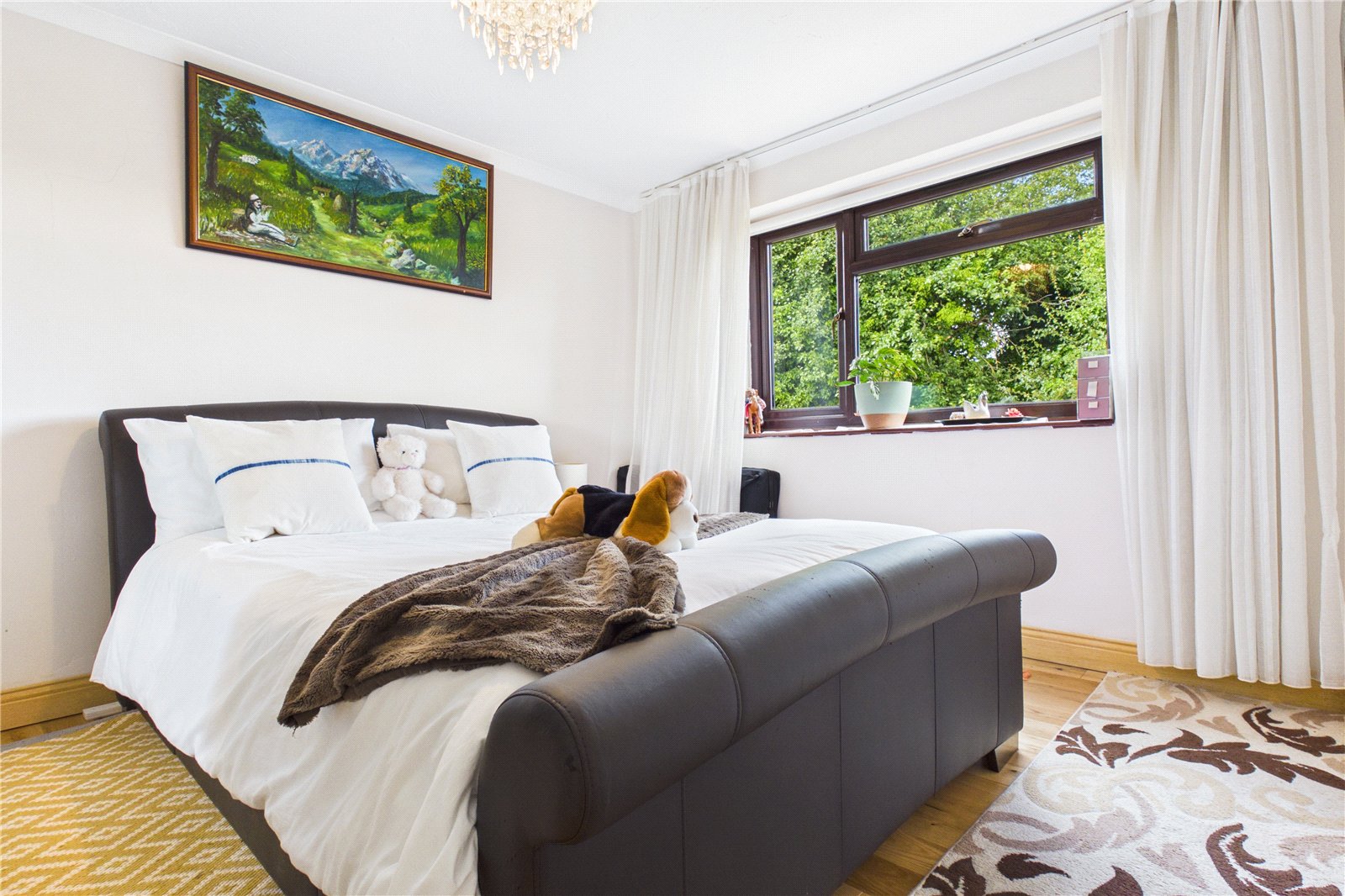 4 bedroom House for sale in Theale, Reading, Berkshire