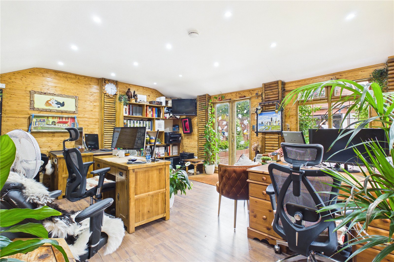 4 bedroom House for sale in Theale, Reading, Berkshire