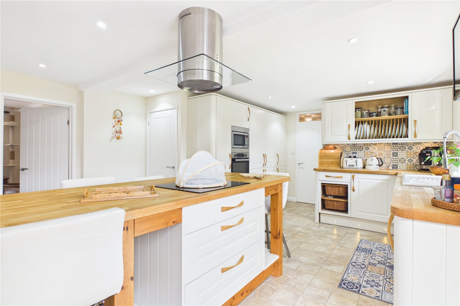 4 bedroom House for sale in Theale, Reading, Berkshire