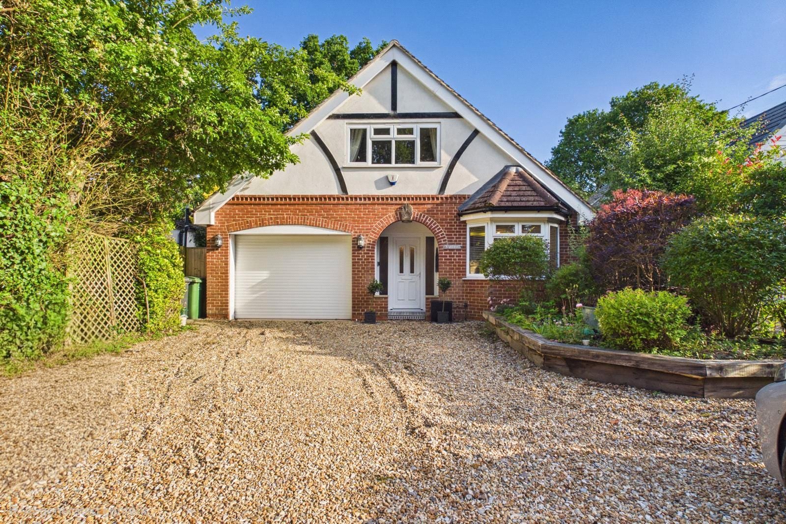 4 bedroom House for sale in Upper Basildon, Reading, West Berkshire