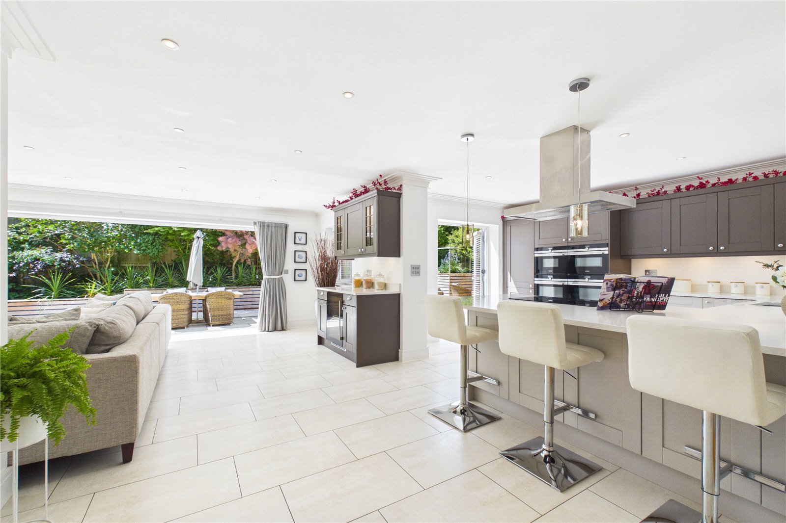 4 bedroom House for sale in Pangbourne, Reading, Berkshire