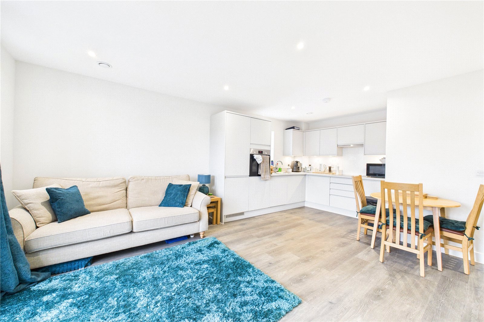 1 bedroom Flat for sale in Theale, Reading, Berkshire