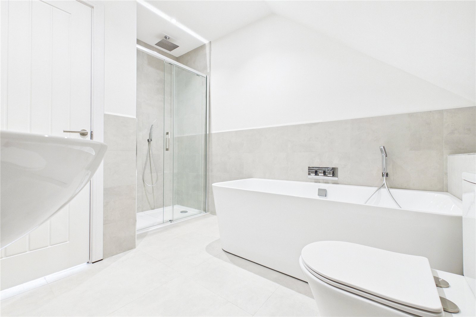 4 bedroom House for sale in Woodcote, Reading, Oxfordshire