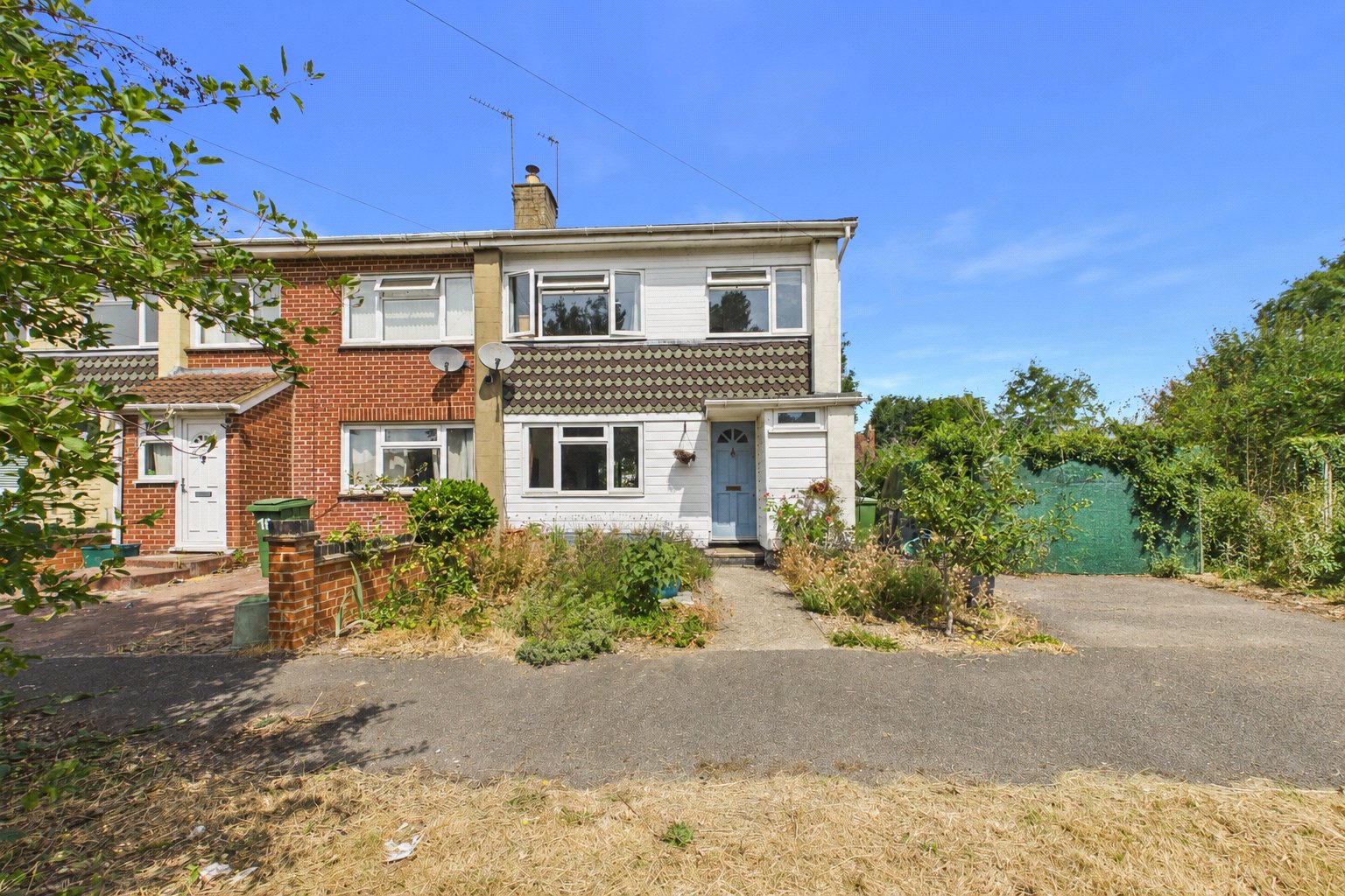 Theale, Reading, Berkshire