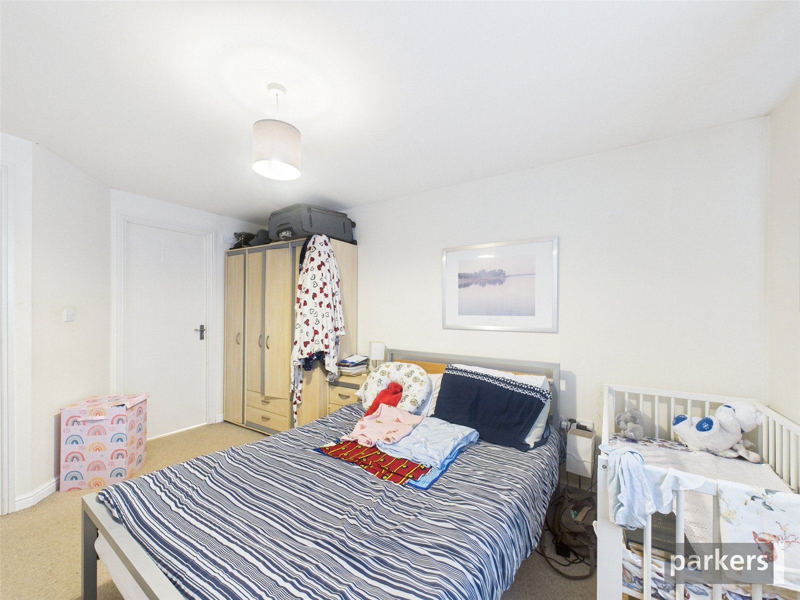 2 bedroom Flat for sale in Henley Road, Caversham, Reading