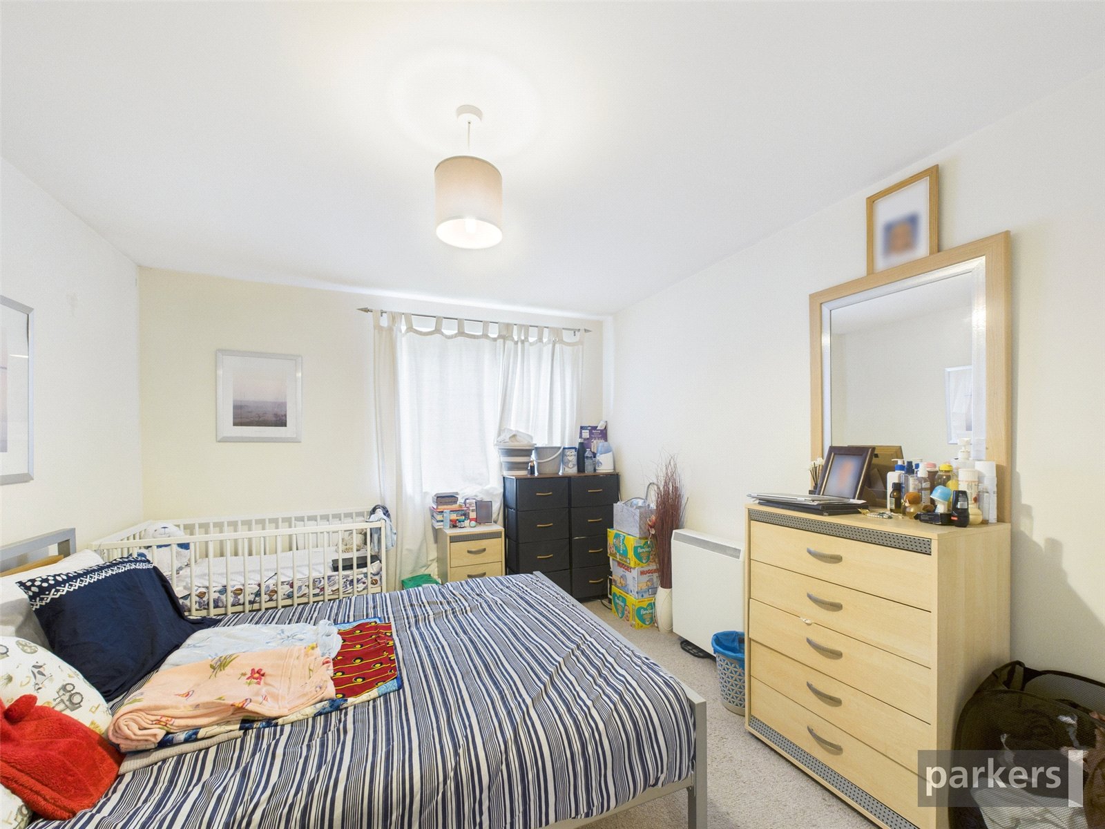 2 bedroom Flat for sale in Henley Road, Caversham, Reading