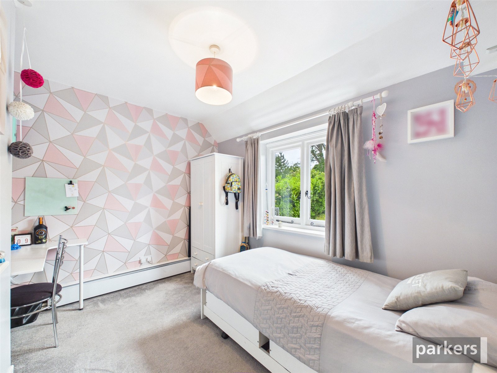 4 bedroom House for sale in Sonning Common, Reading, Oxfordshire