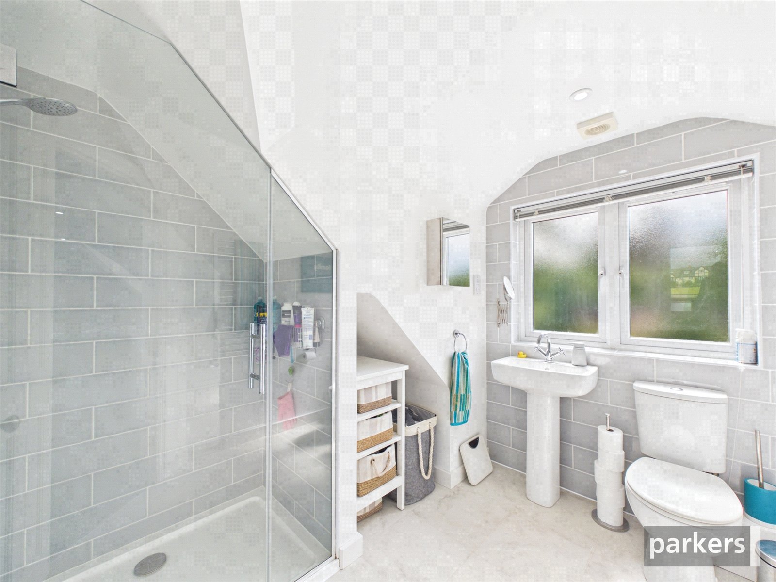 4 bedroom House for sale in Sonning Common, Reading, Oxfordshire