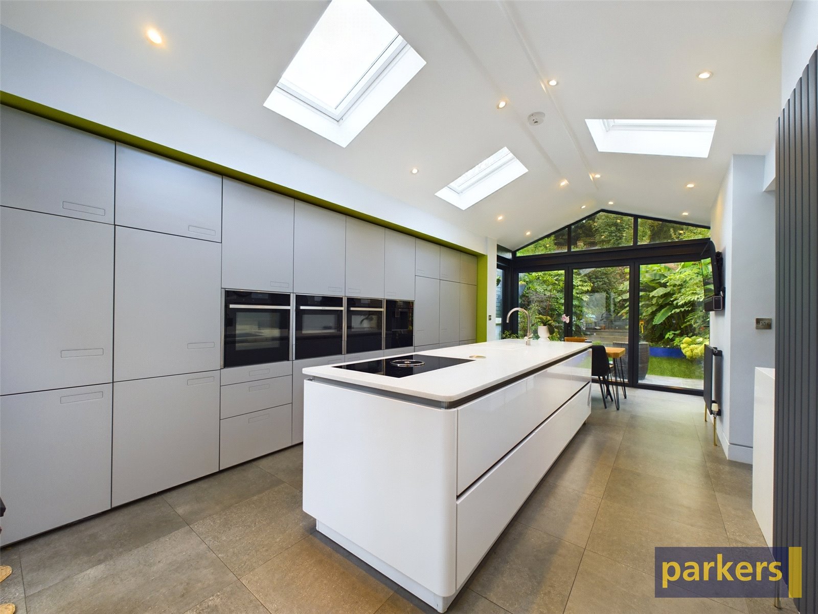 3 bedroom House for sale in Reading, Berkshire