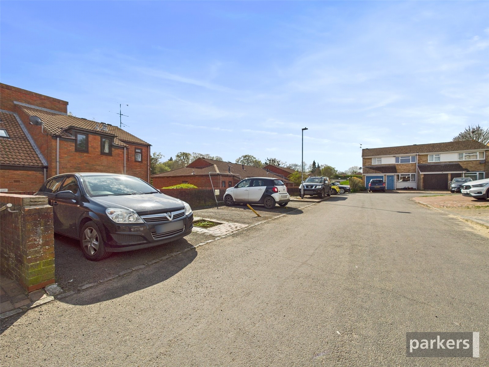 2 bedroom Bungalow for sale in Caversham, Reading, Berkshire