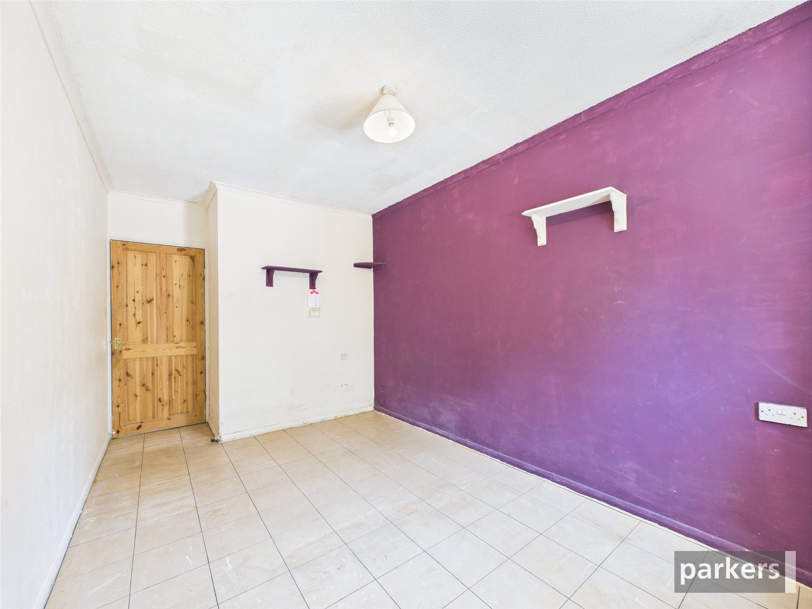 2 bedroom Bungalow for sale in Caversham, Reading, Berkshire