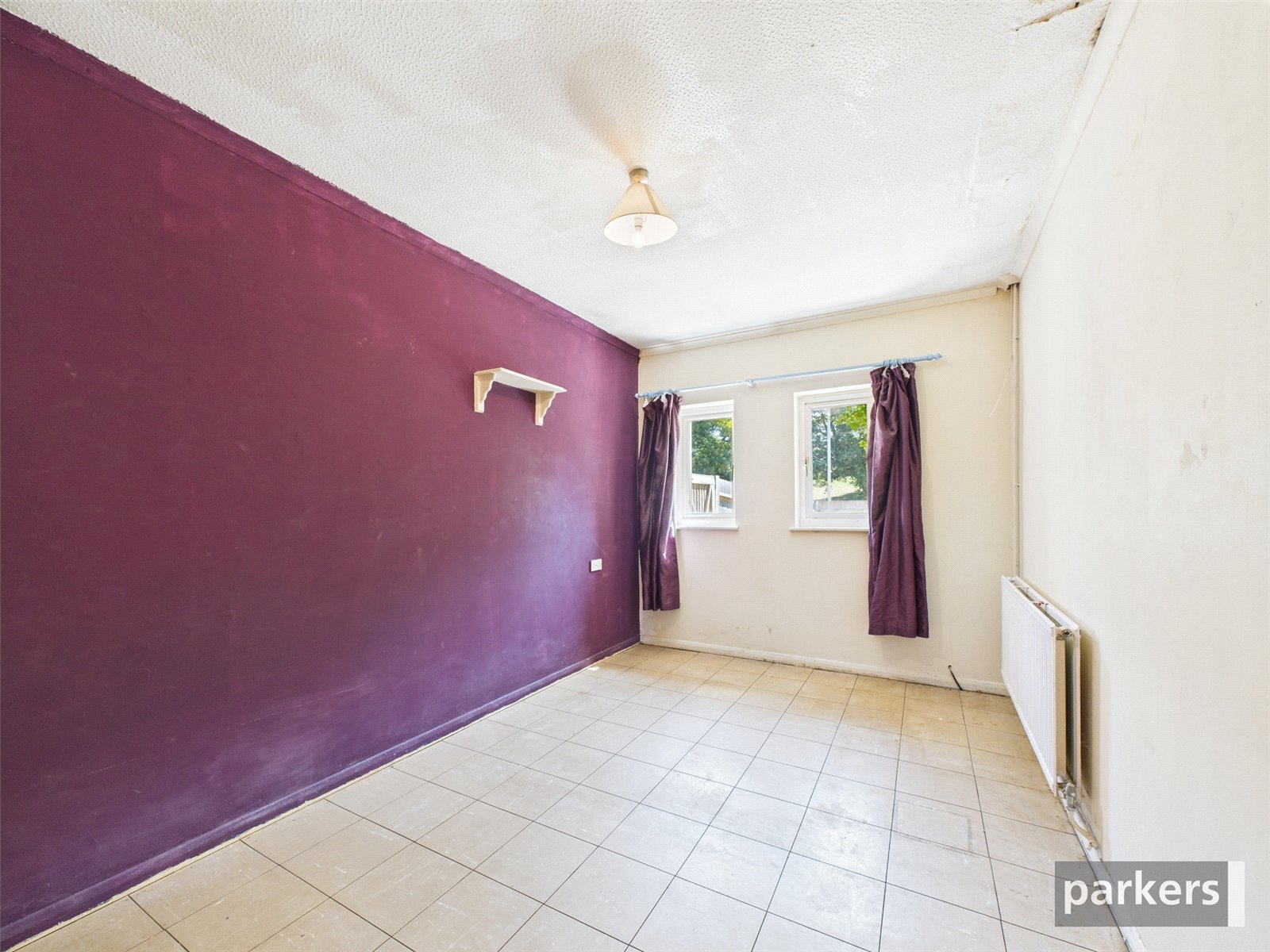 2 bedroom Bungalow for sale in Caversham, Reading, Berkshire
