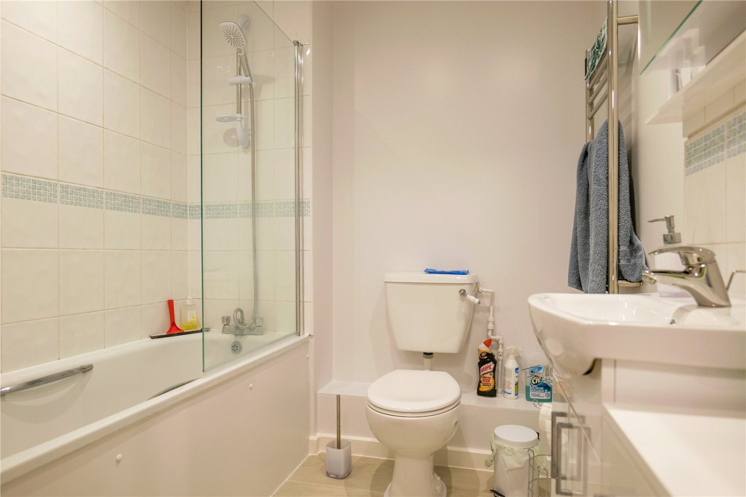 Henley Road, Caversham, Reading