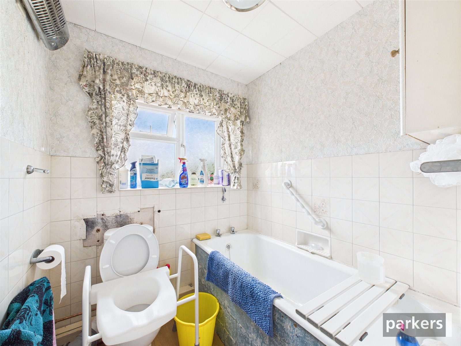 3 bedroom House for sale in Emmer Green, Reading, Berkshire