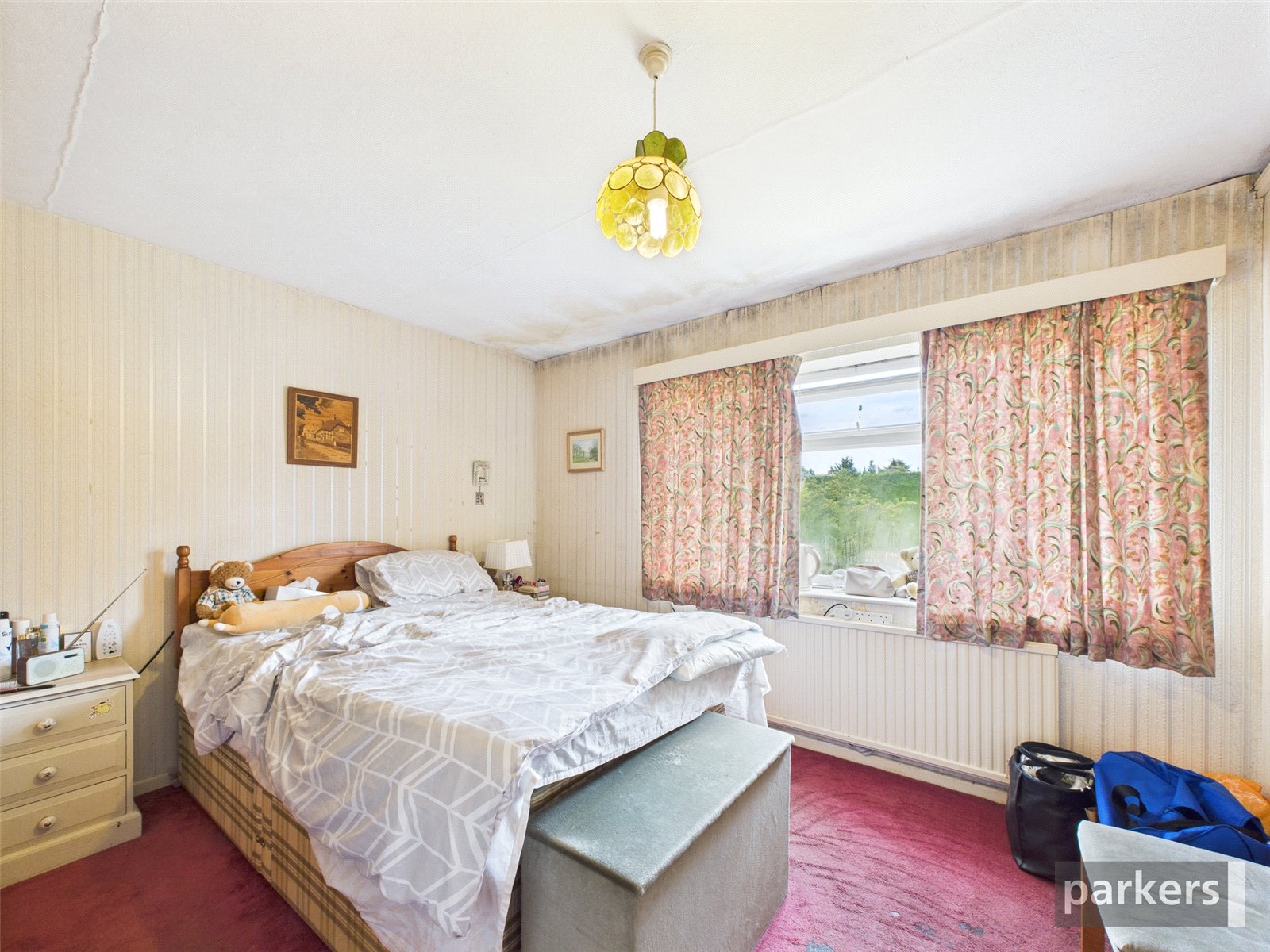 3 bedroom House for sale in Emmer Green, Reading, Berkshire