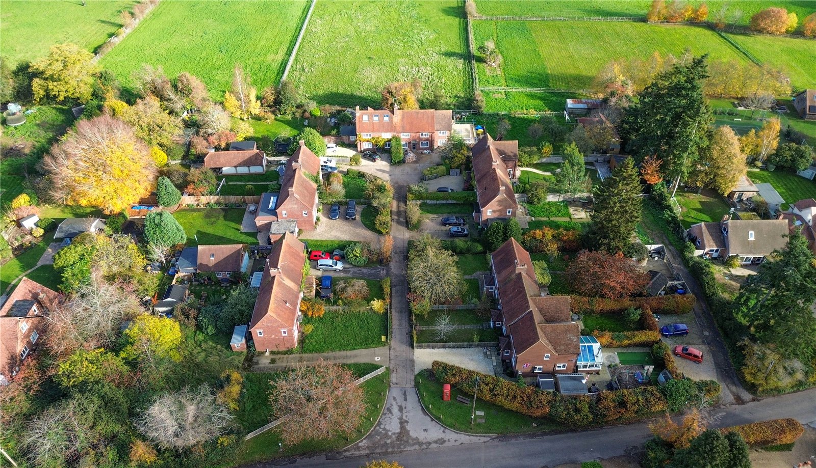 2 bedroom House for sale in Kidmore End, Reading, Oxfordshire