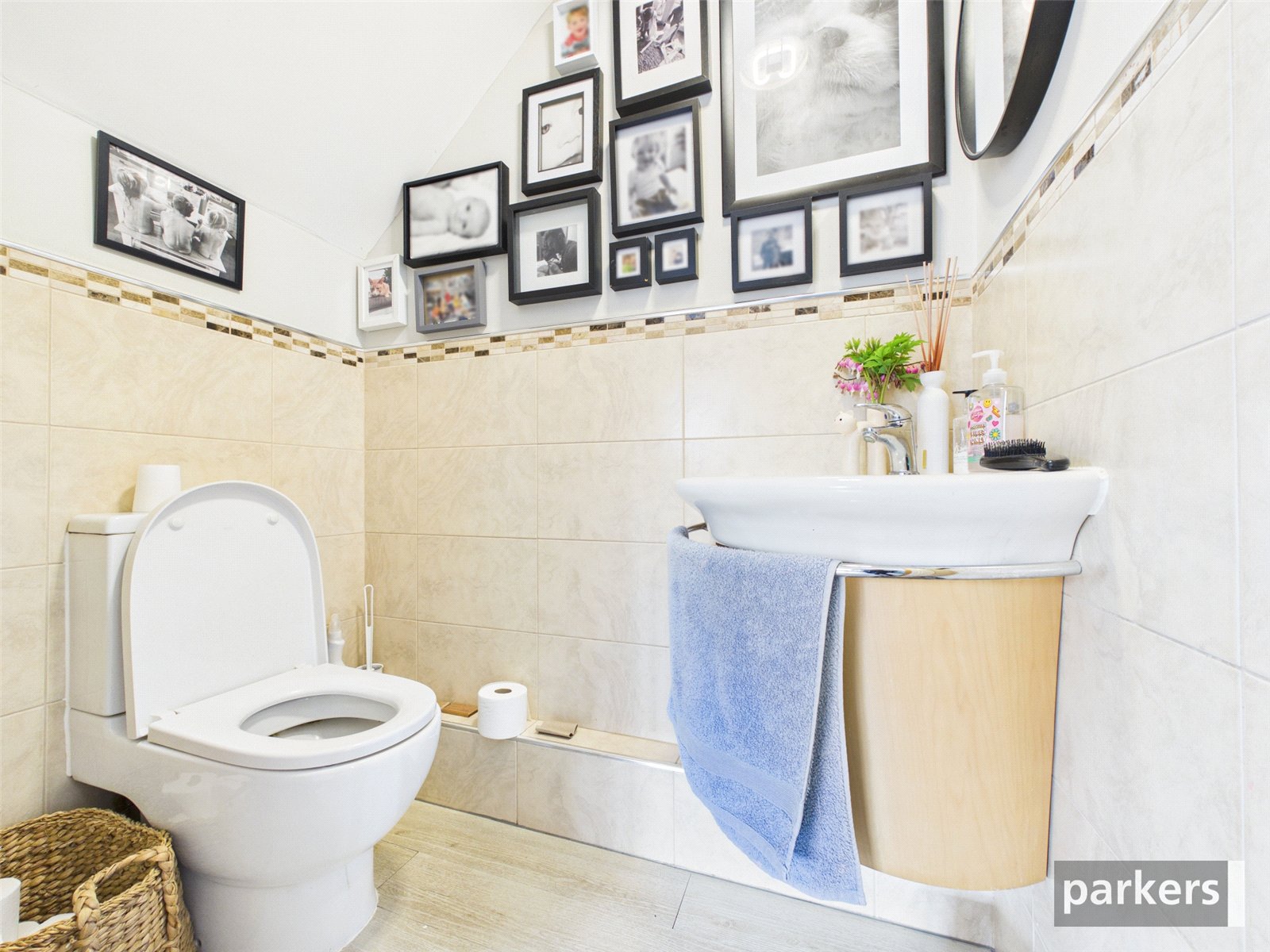 2 bedroom House for sale in Kidmore End, Reading, Oxfordshire