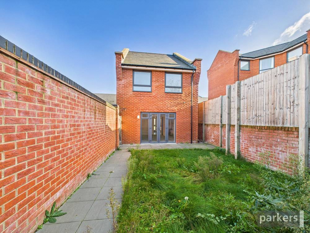 3 bedroom House for sale in Reading, Berkshire