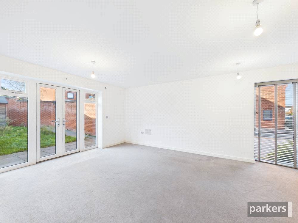 3 bedroom House for sale in Reading, Berkshire