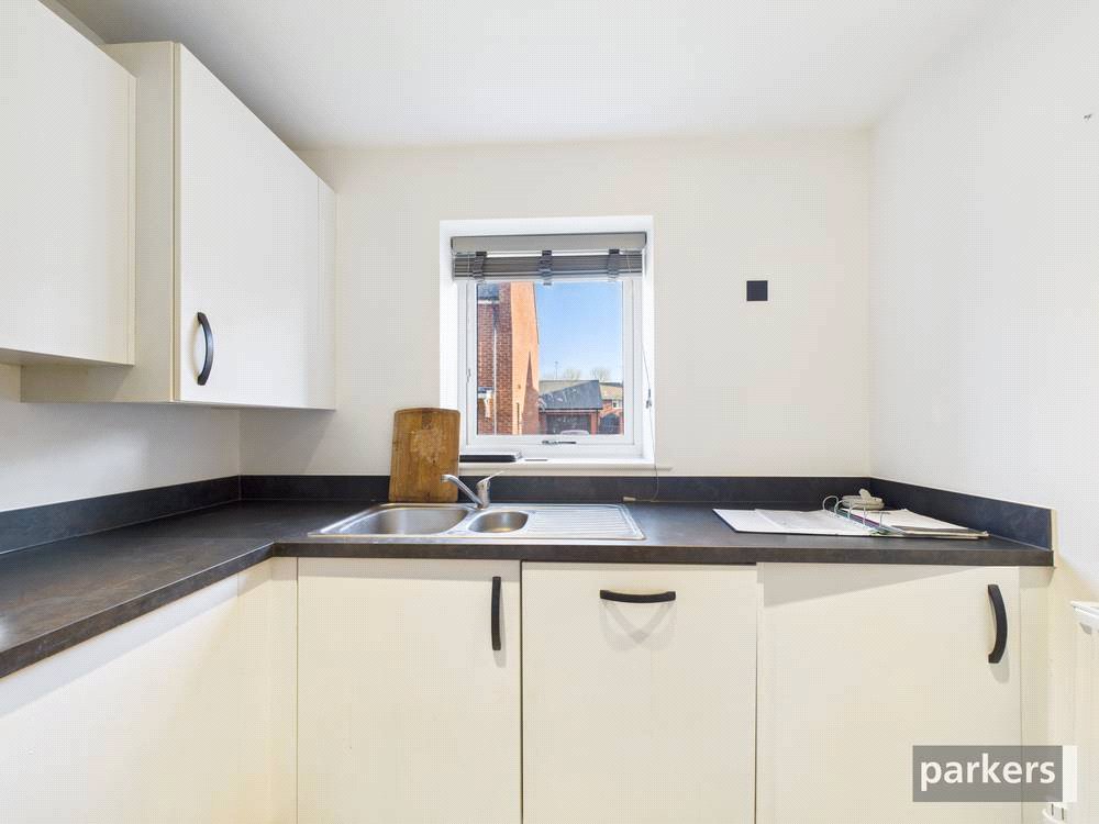 3 bedroom House for sale in Reading, Berkshire
