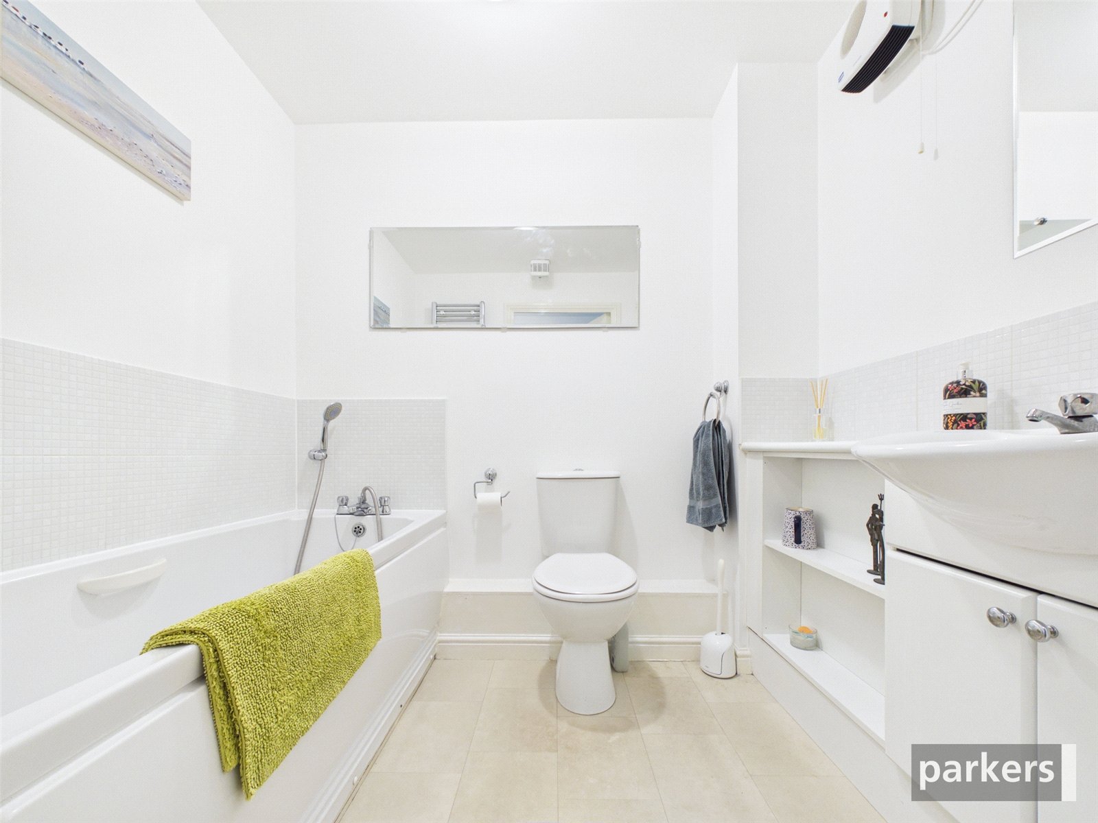 2 bedroom Flat for sale in Henley Road, Caversham, Reading