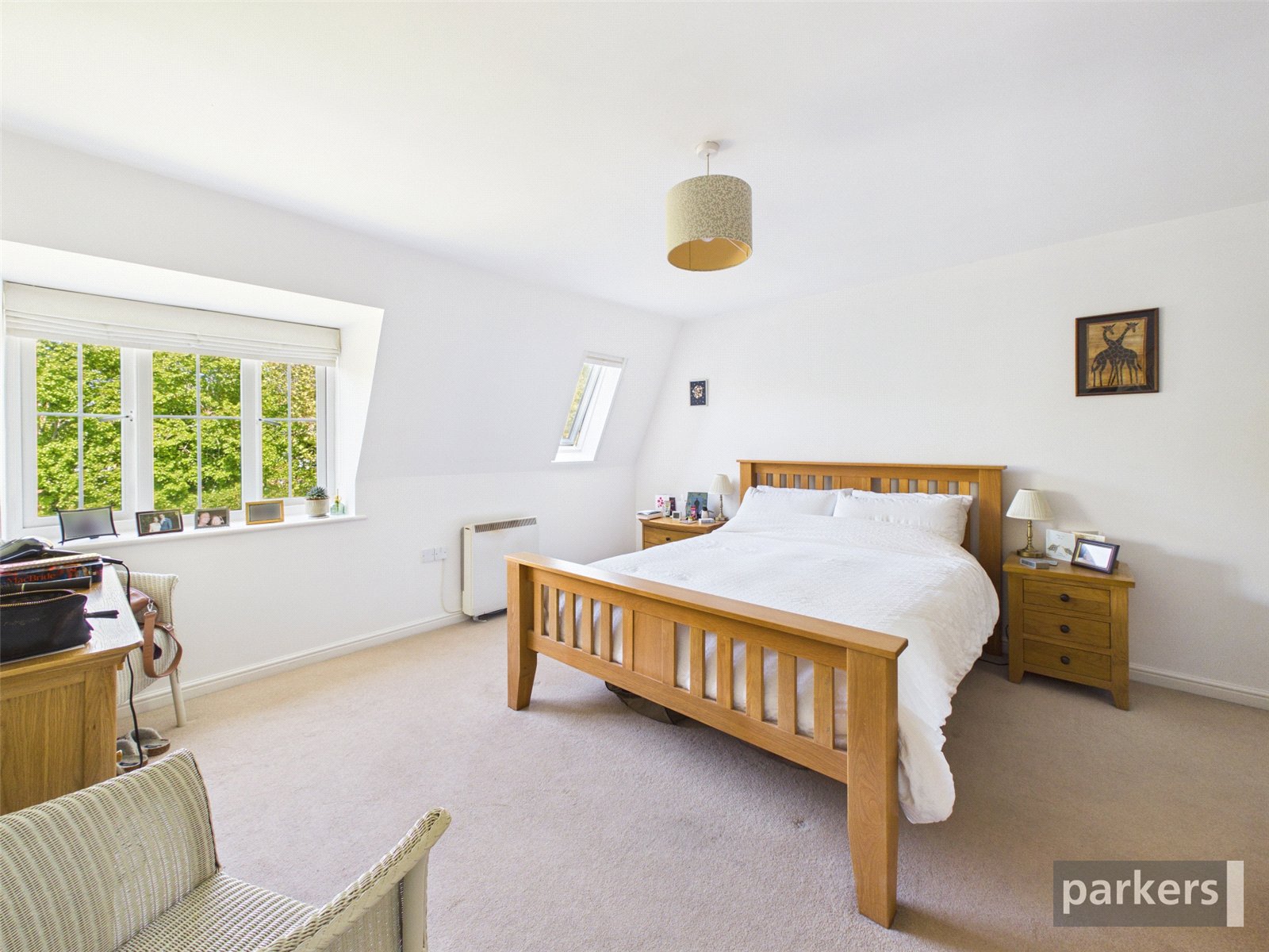 2 bedroom Flat for sale in Henley Road, Caversham, Reading