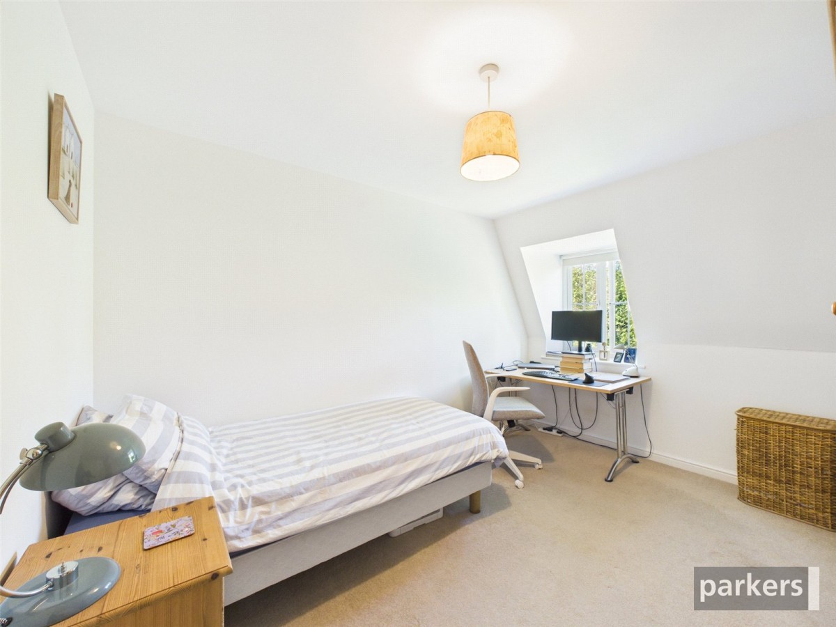 Henley Road, Caversham, Reading