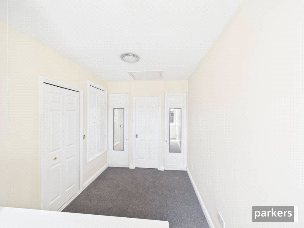 2 bedroom Flat for sale in Reading, Berkshire