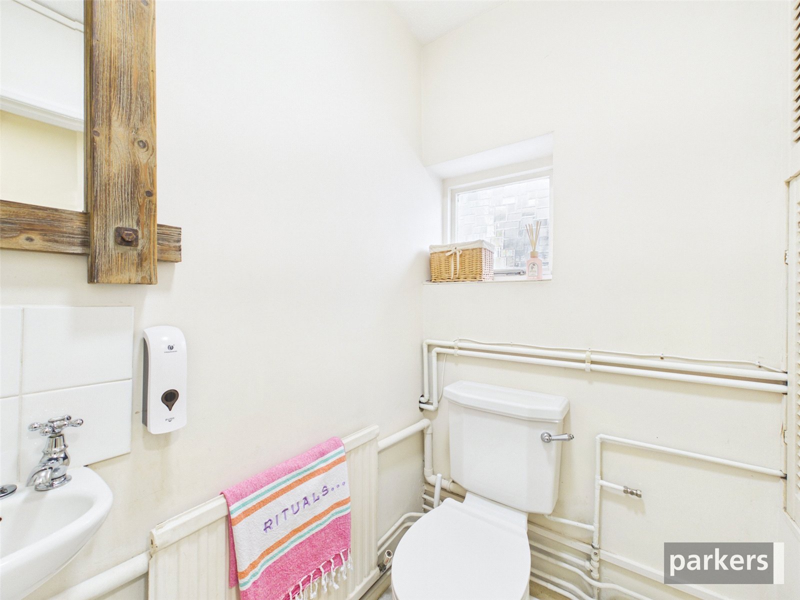 6 bedroom House for sale in Reading, Oxfordshire