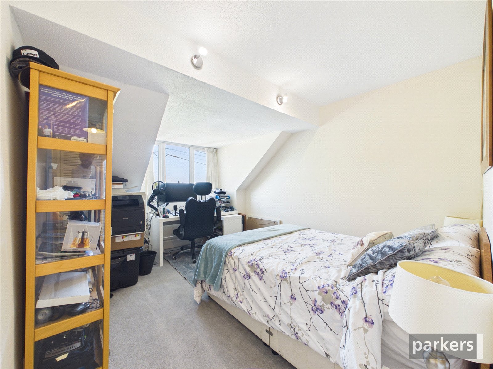 6 bedroom House for sale in Reading, Oxfordshire
