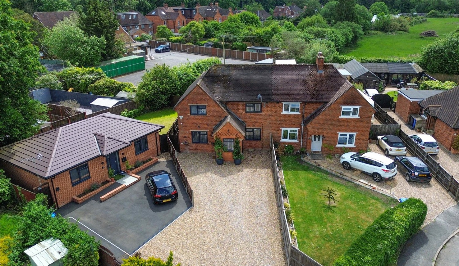 Knowl Hill, Reading, Berkshire