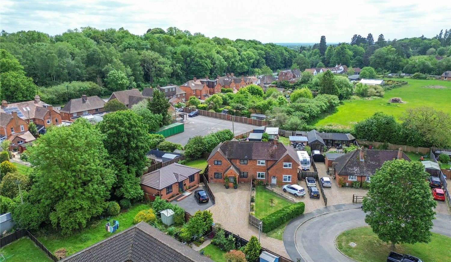 Knowl Hill, Reading, Berkshire