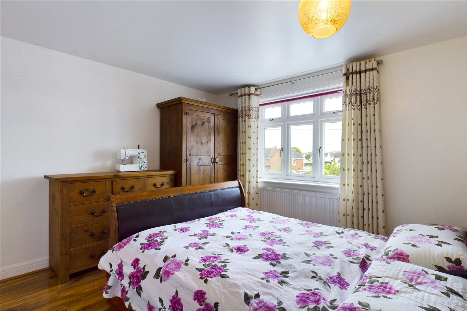 4 bedroom House for sale in Thatcham, Berkshire