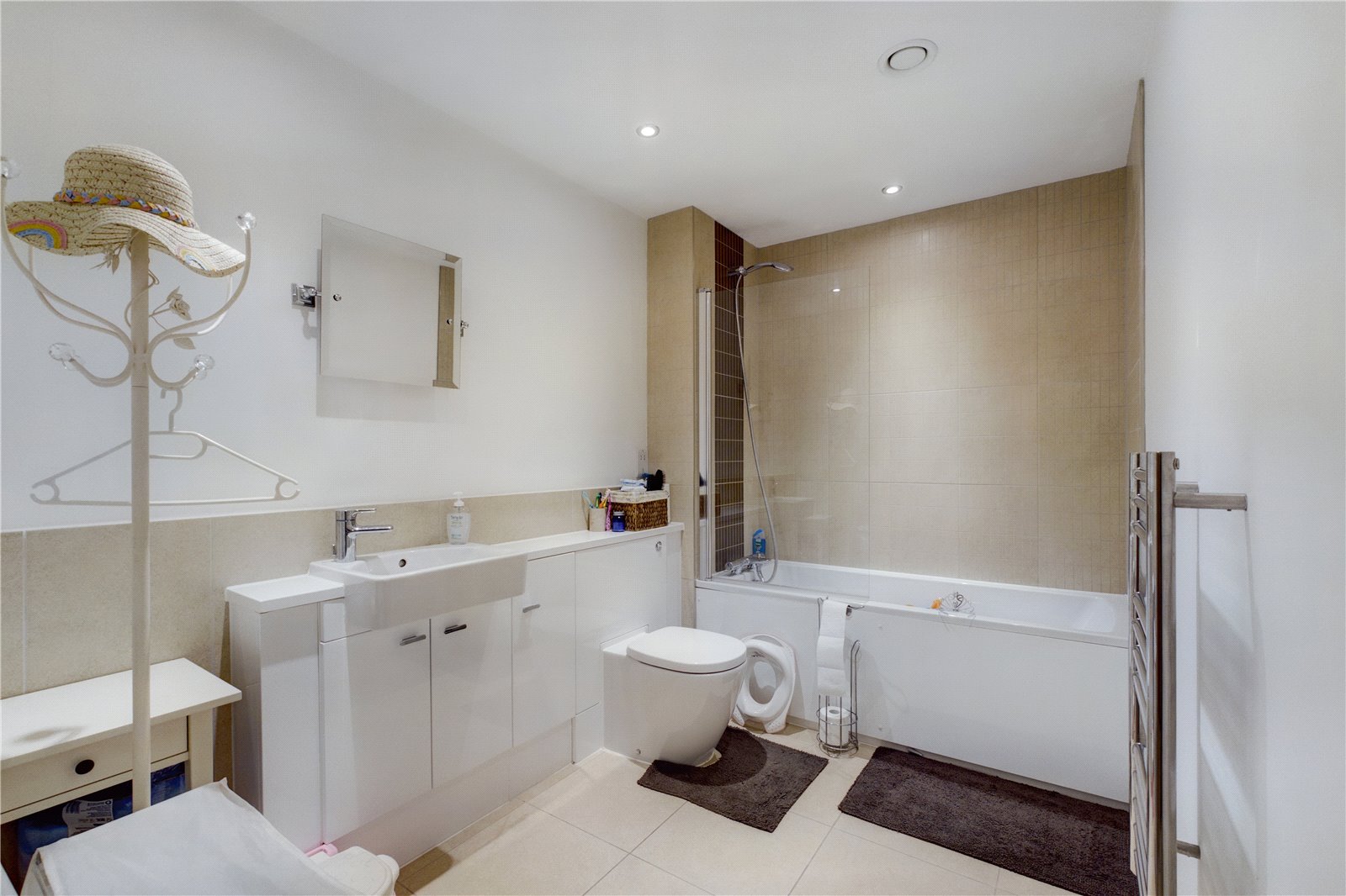 2 bedroom Flat for sale in Newbury, Berkshire