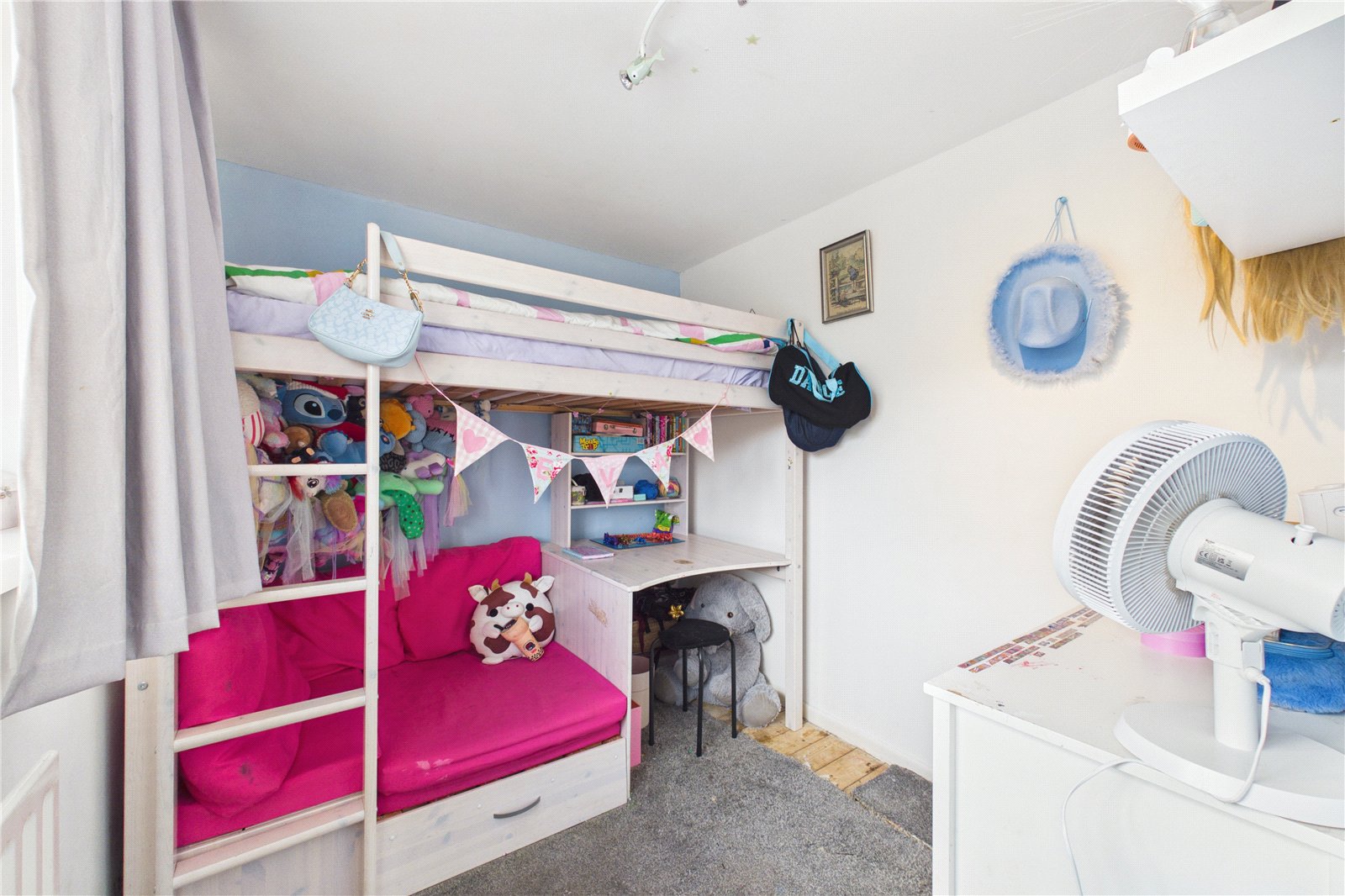 3 bedroom House for sale in Pangbourne, Reading