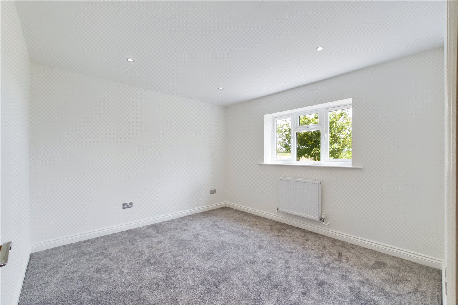 4 bedroom House for sale in Leckhampstead, Newbury, Berkshire