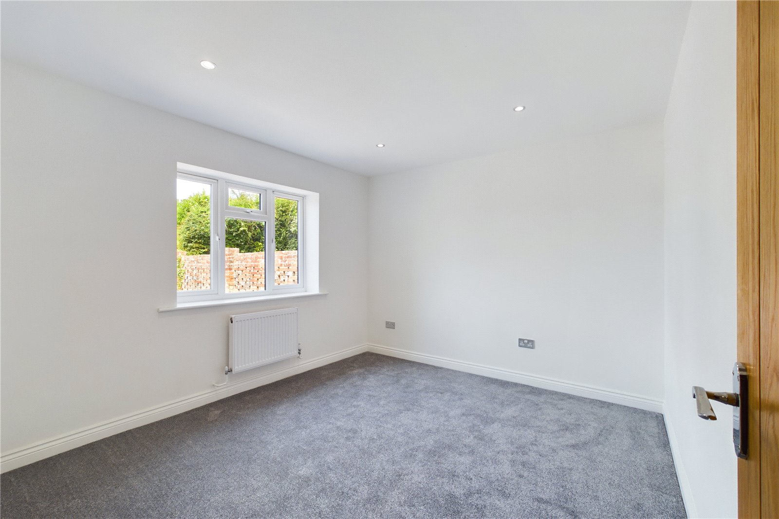 4 bedroom House for sale in Leckhampstead, Newbury, Berkshire