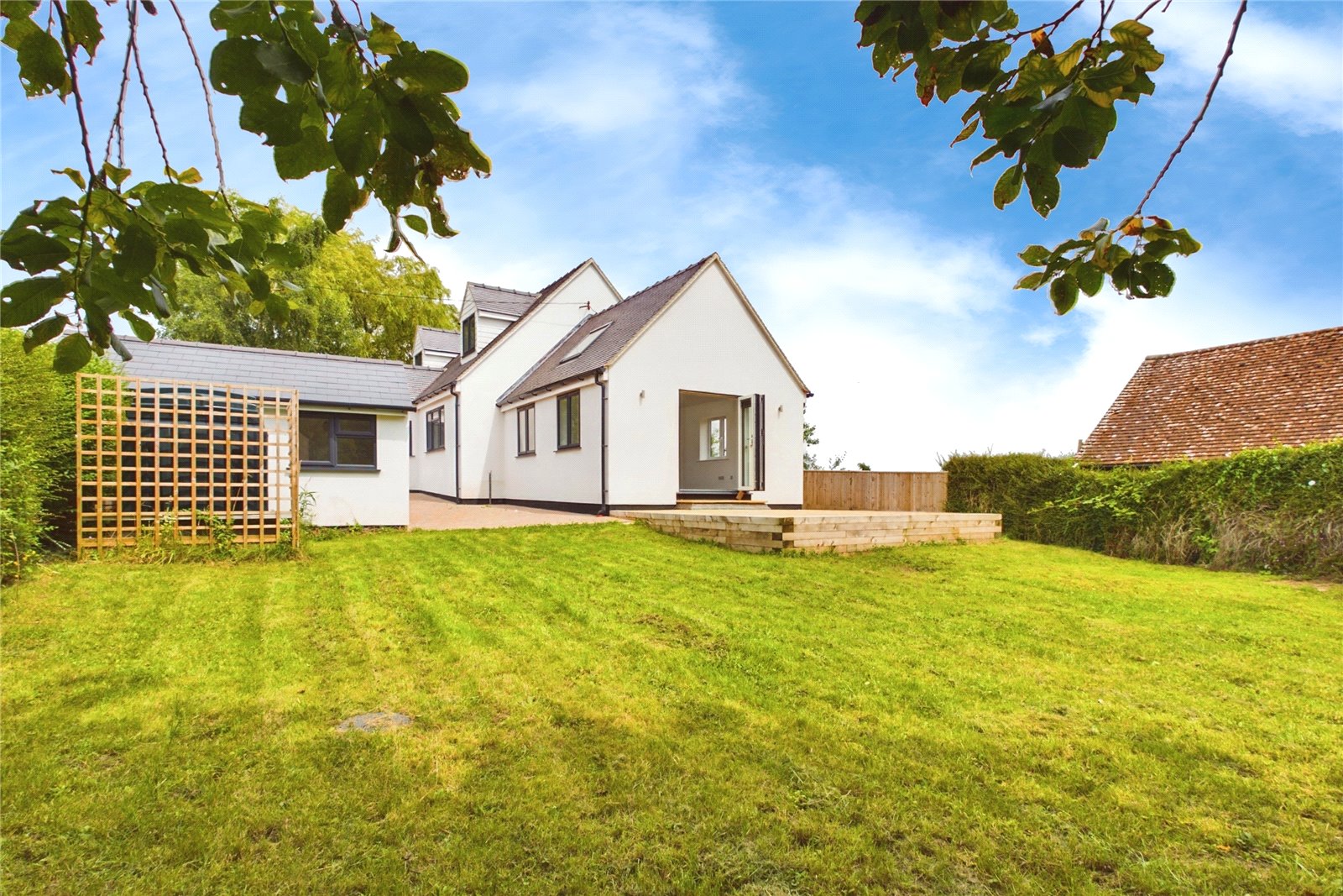 4 bedroom House for sale in Leckhampstead, Newbury, Berkshire