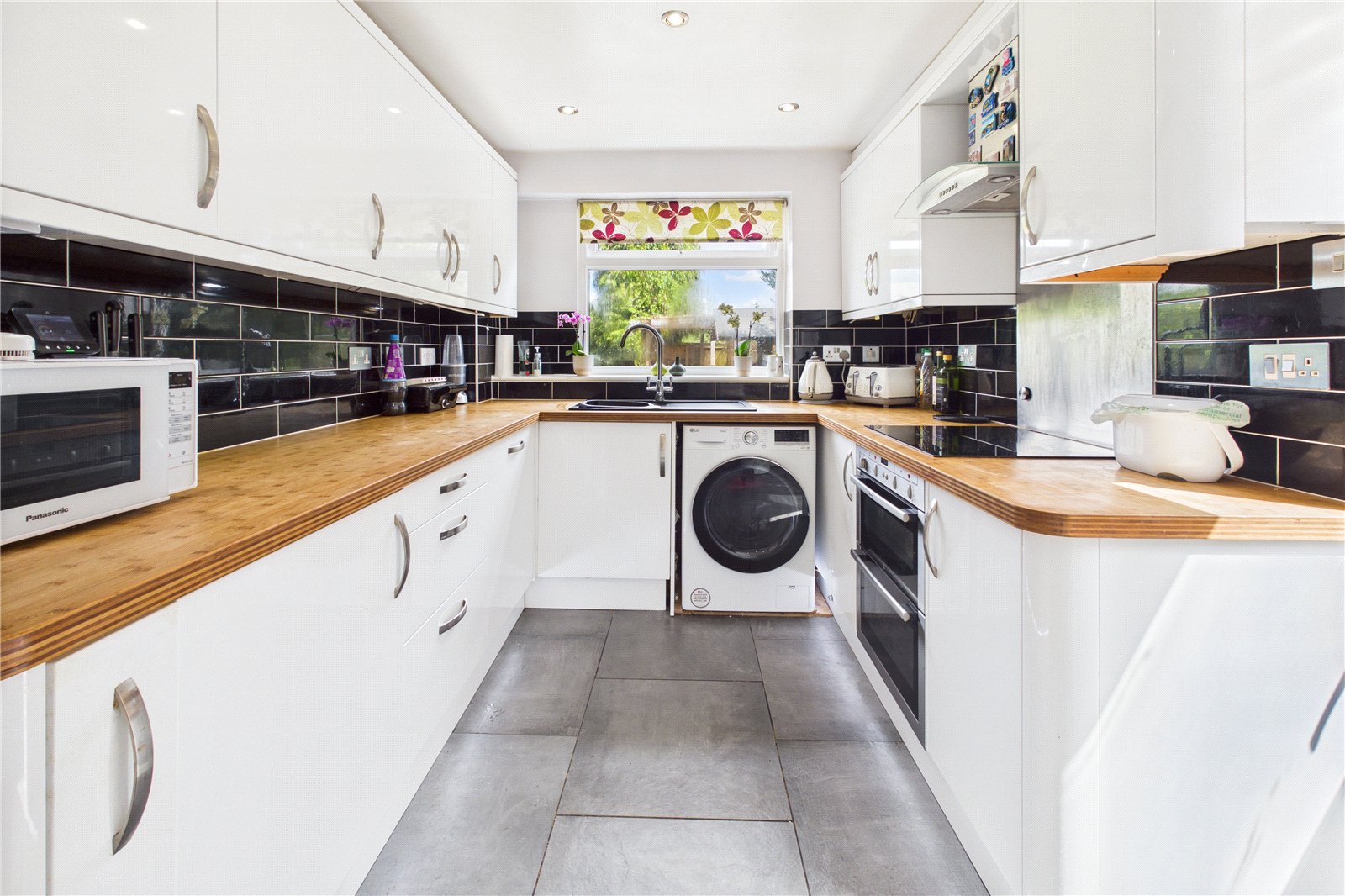 4 bedroom House for sale in Speen, Newbury, Berkshire
