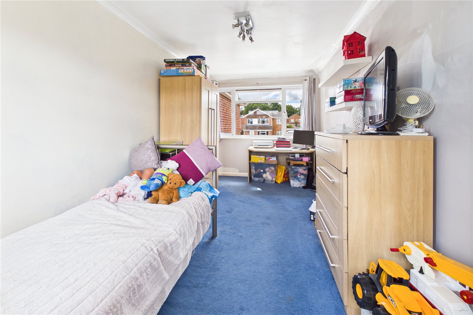 4 bedroom House for sale in Speen, Newbury, Berkshire