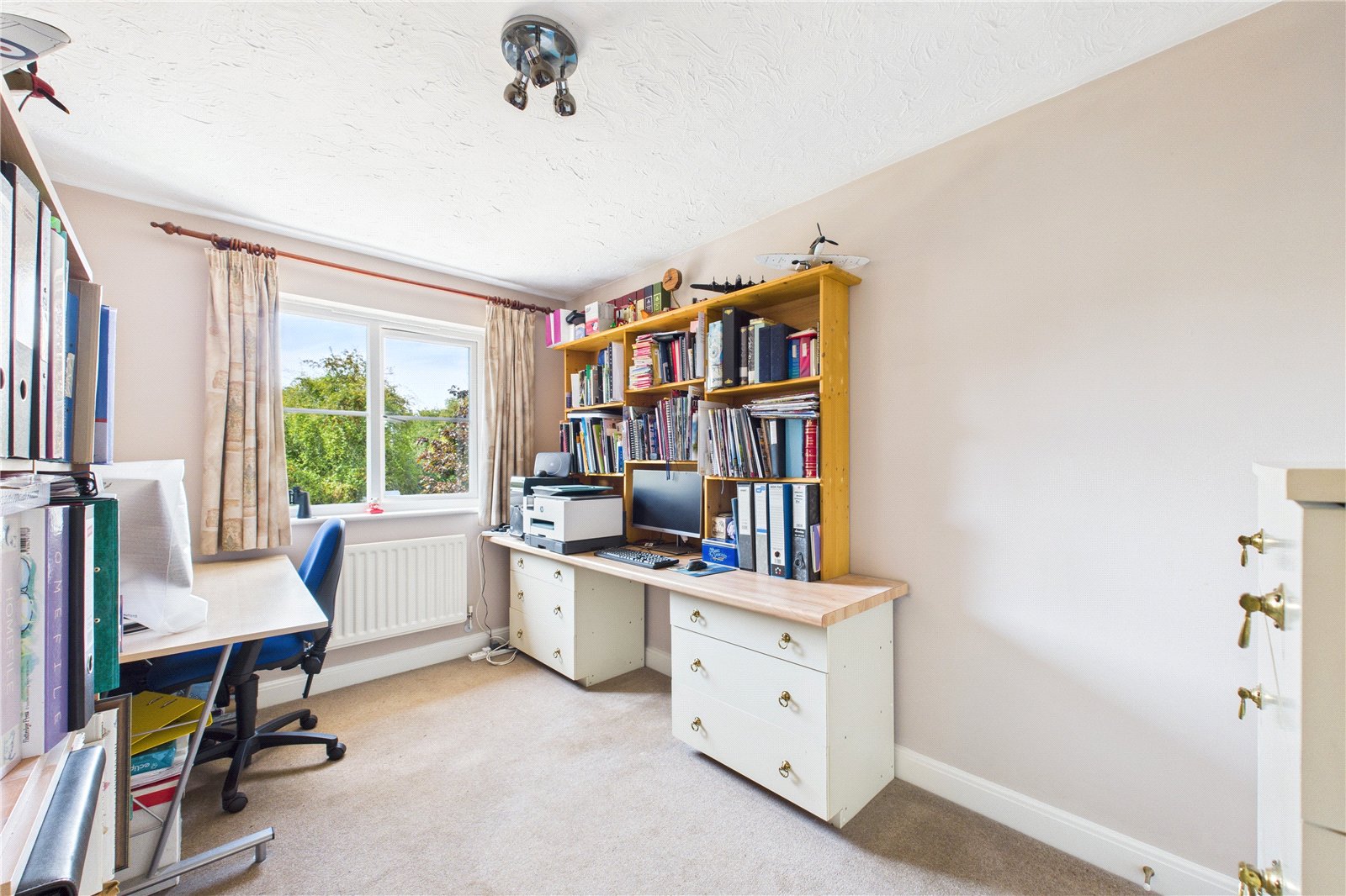 3 bedroom House for sale in Bramley, Tadley, Hampshire