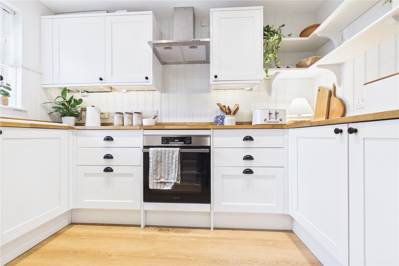 2 bedroom House for sale in Theale, Reading, Berkshire