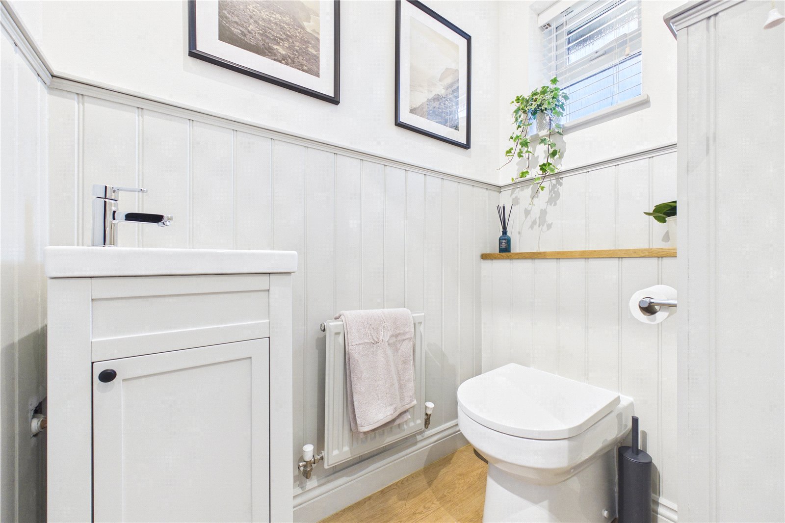 2 bedroom House for sale in Theale, Reading, Berkshire