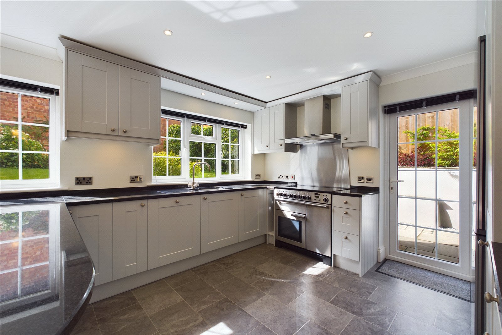 4 bedroom House for sale in Hampstead Norreys, Thatcham, Berkshire