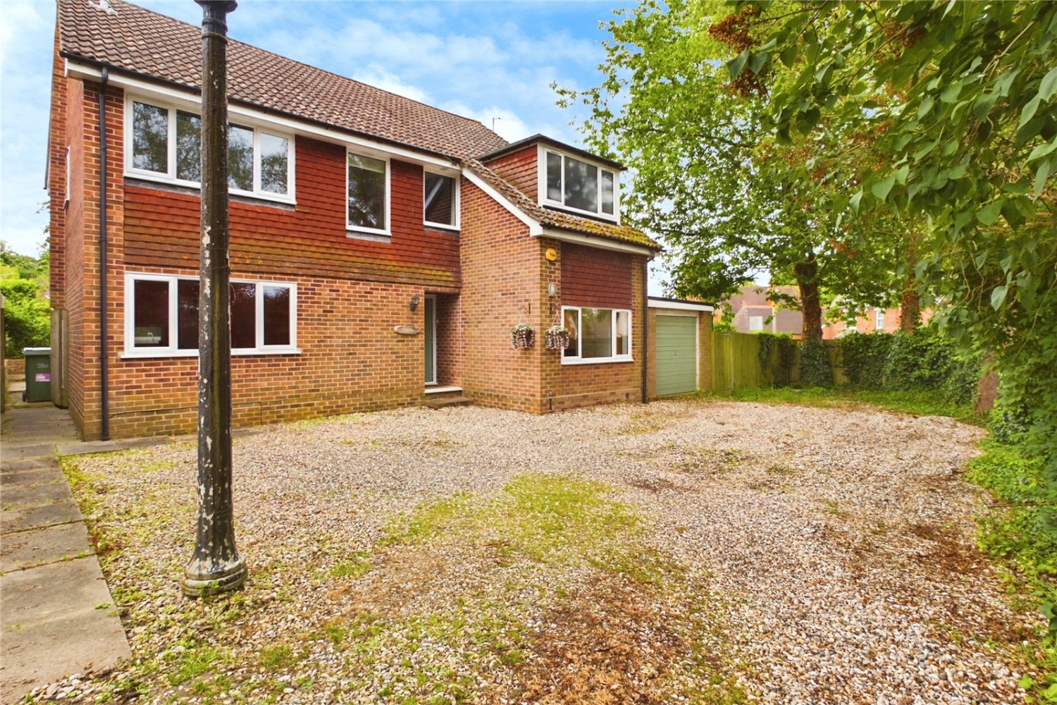 Midgham, Reading, Berkshire