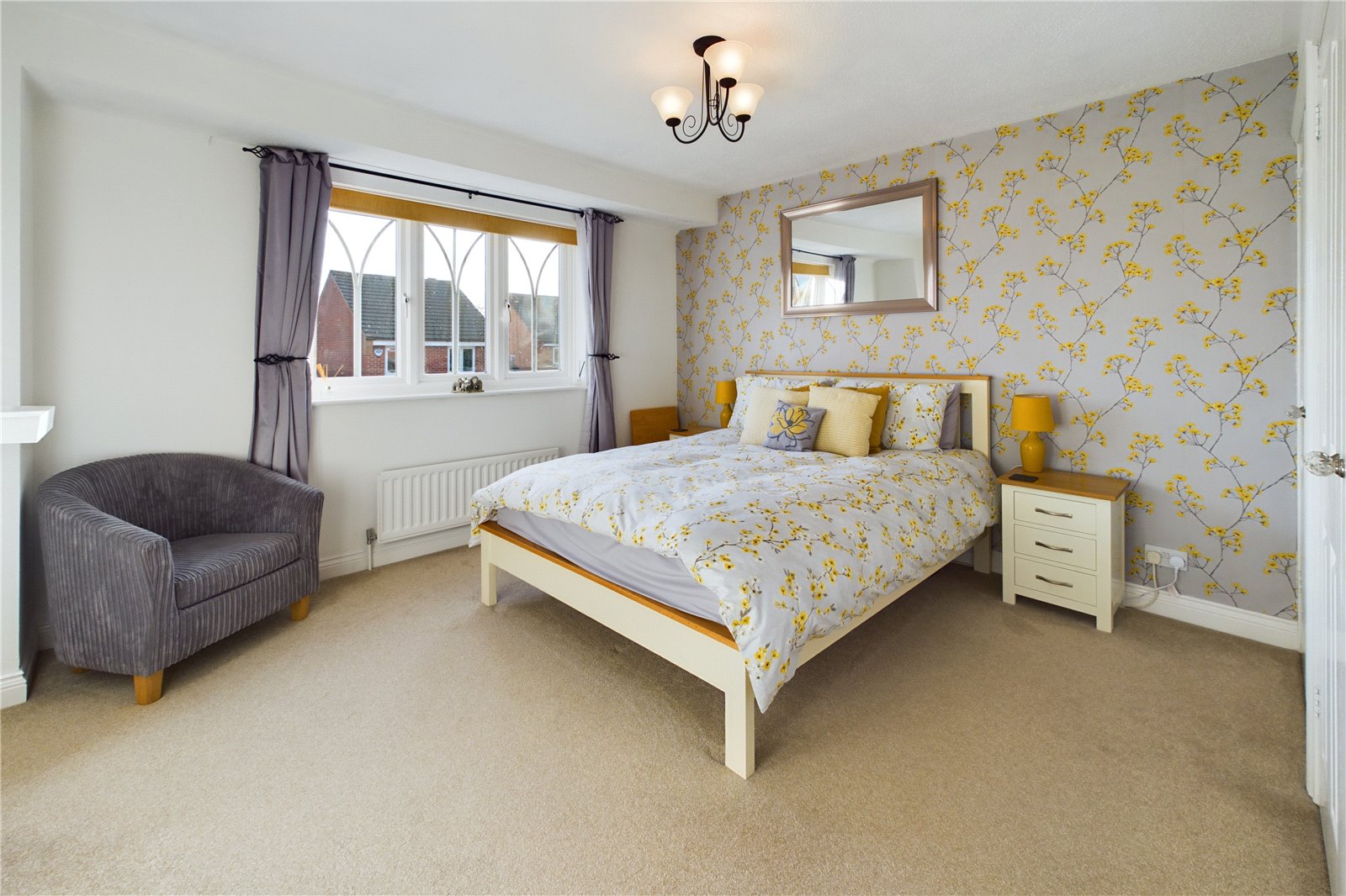 4 bedroom House for sale in Thatcham, Berkshire